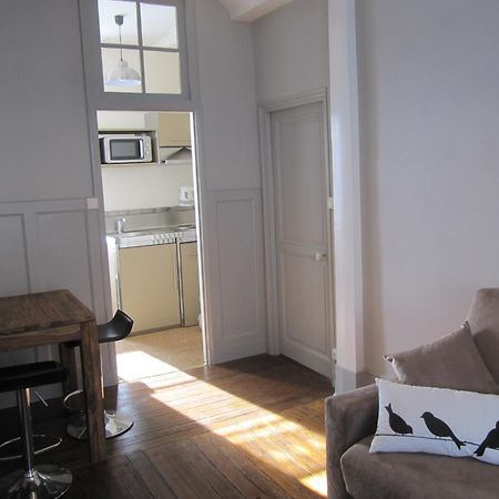 Suite Sainte Anne Beaumont-sur-Sarthe Екстериор снимка